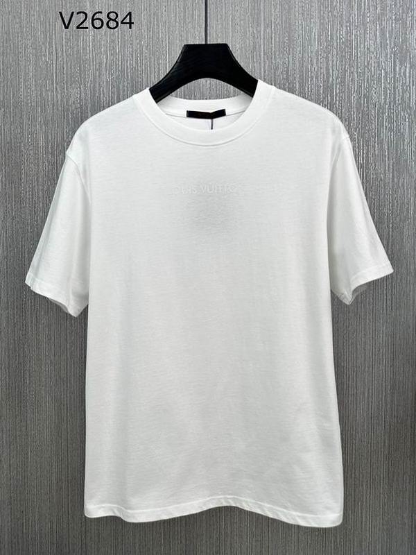 Louis Vuitton Men's T-shirts 1582